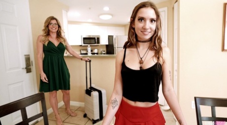 Stepsisters Bailey Base and Cory Chase engage in a hardcore threesome 17649499