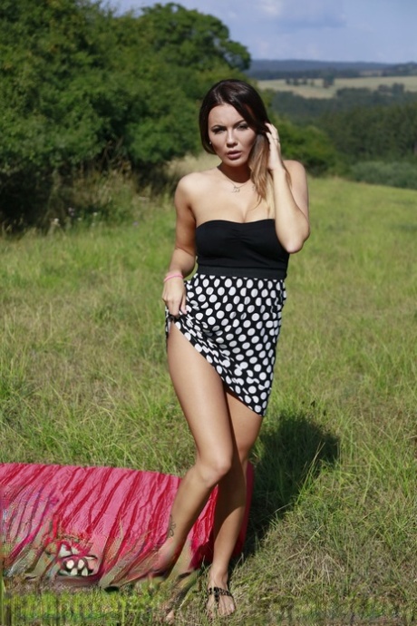 Hot girl Vanessa Decker gets totally naked on a yoga mat in a meadow 11550420