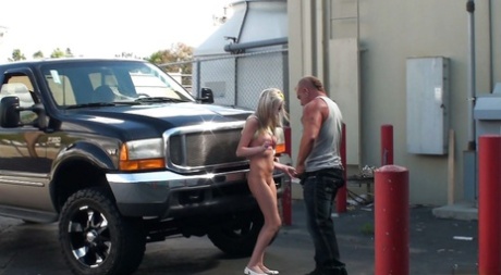 Busty girls Kaylee Hilton sucking a cock and getting fucked outdoor 56657203