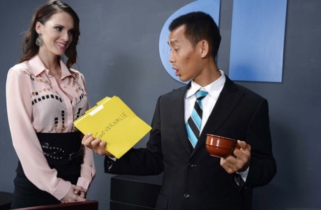 Jennifer Dark has some pussy licking and fucking fun with her office mate 98841531